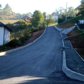 Završeno asfaltiranje lokalnog puta u Alića Gaju